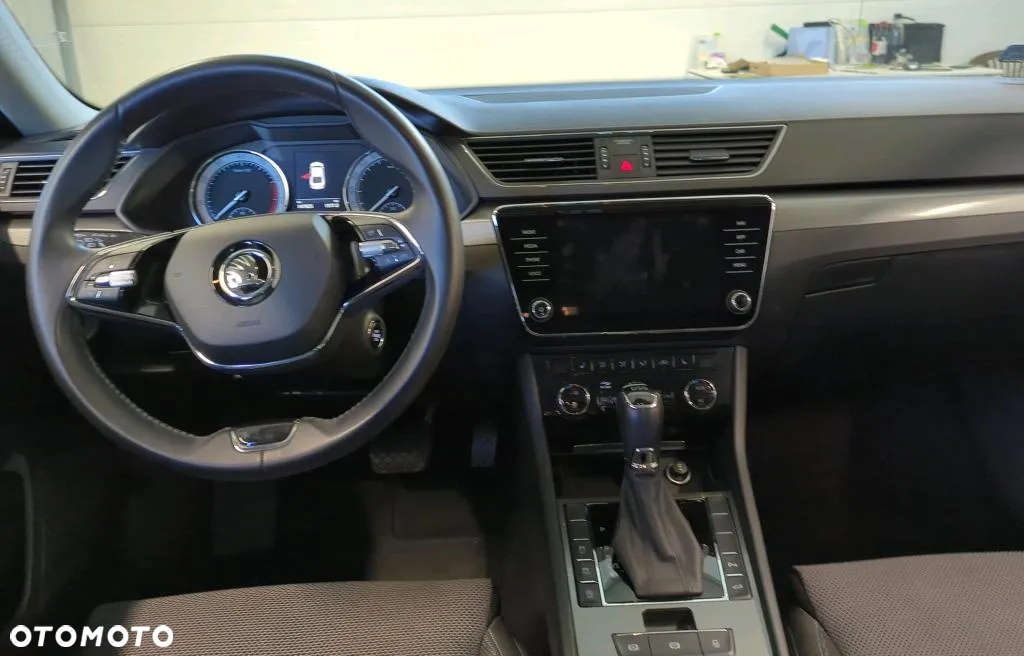 Skoda Superb 2.0 TSI Style DSG - 8