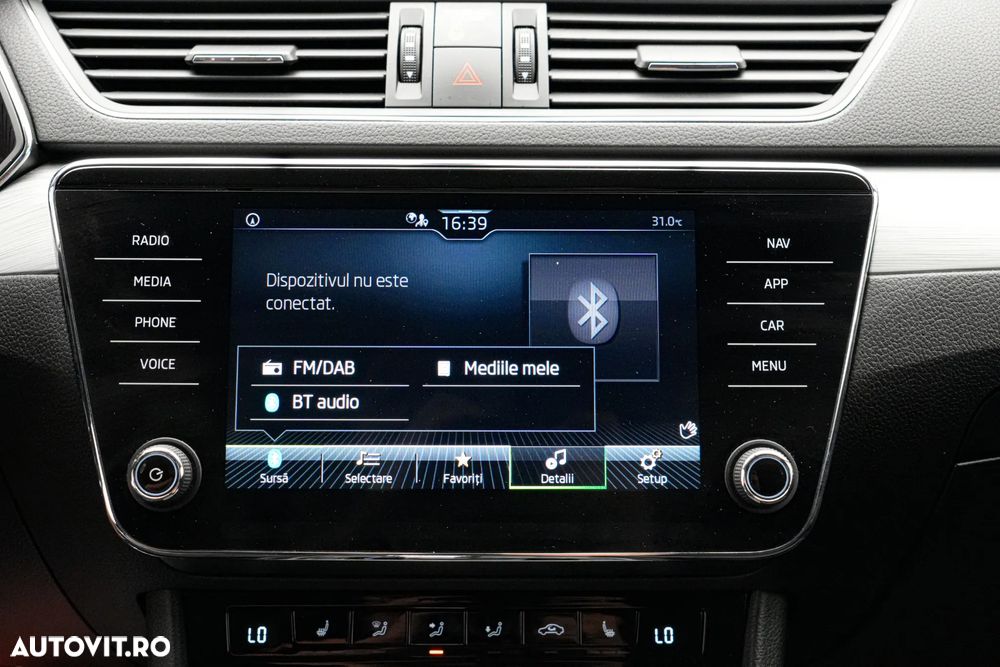 Skoda Superb 2.0 TDI DSG Ambition - 23