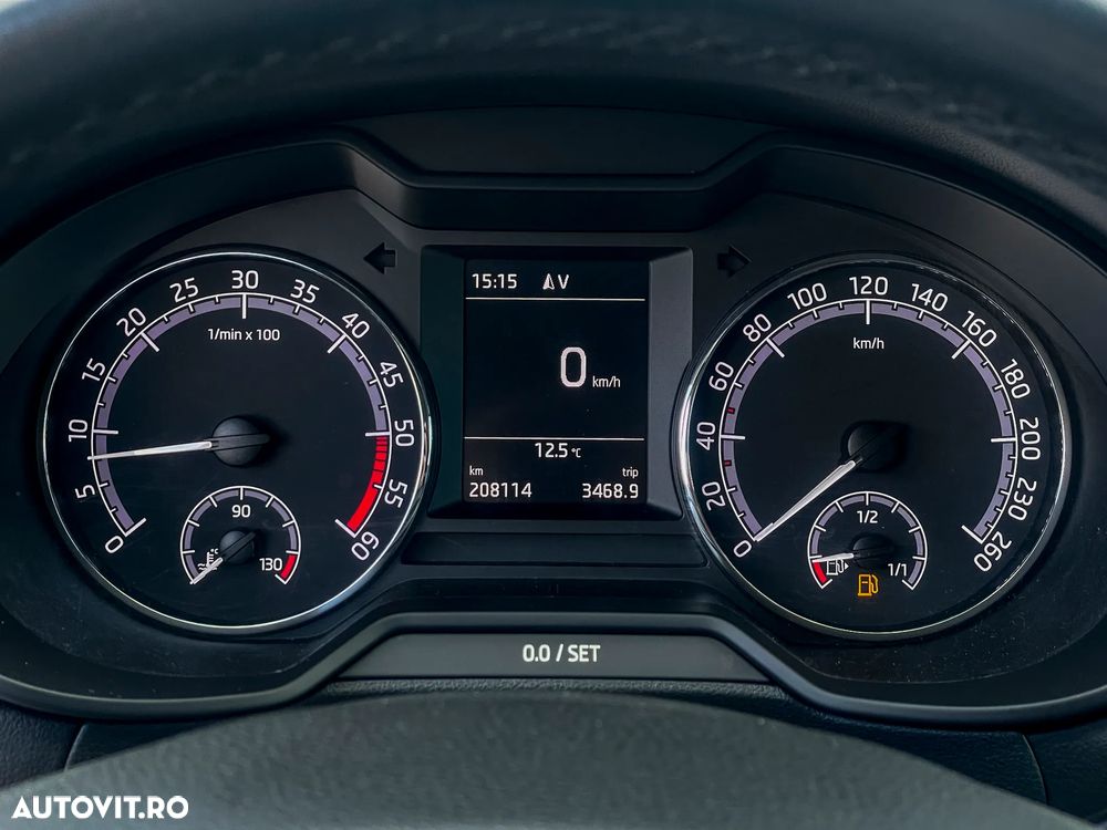 Skoda Octavia 1.6 TDI Style - 6