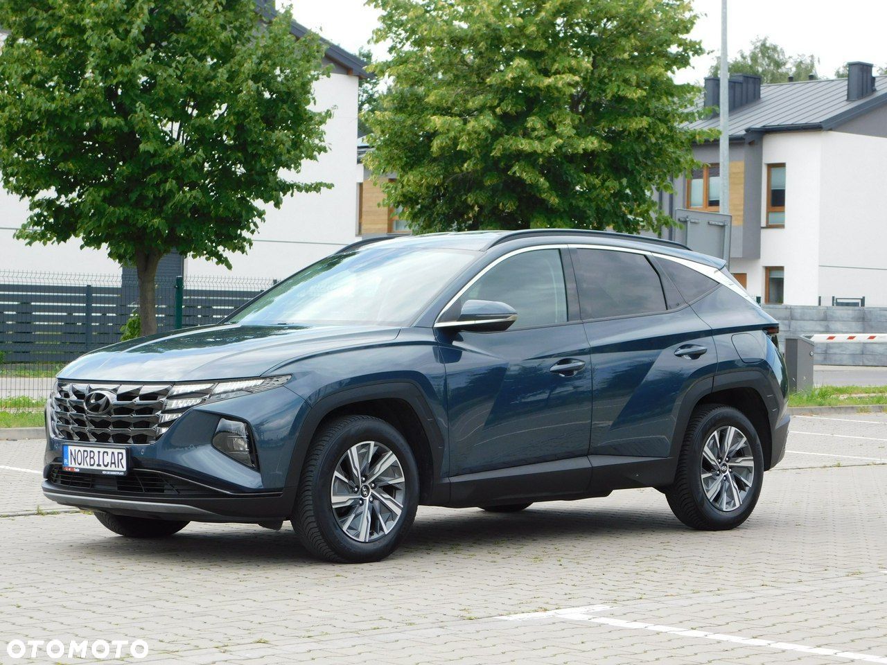 Hyundai Tucson - 1