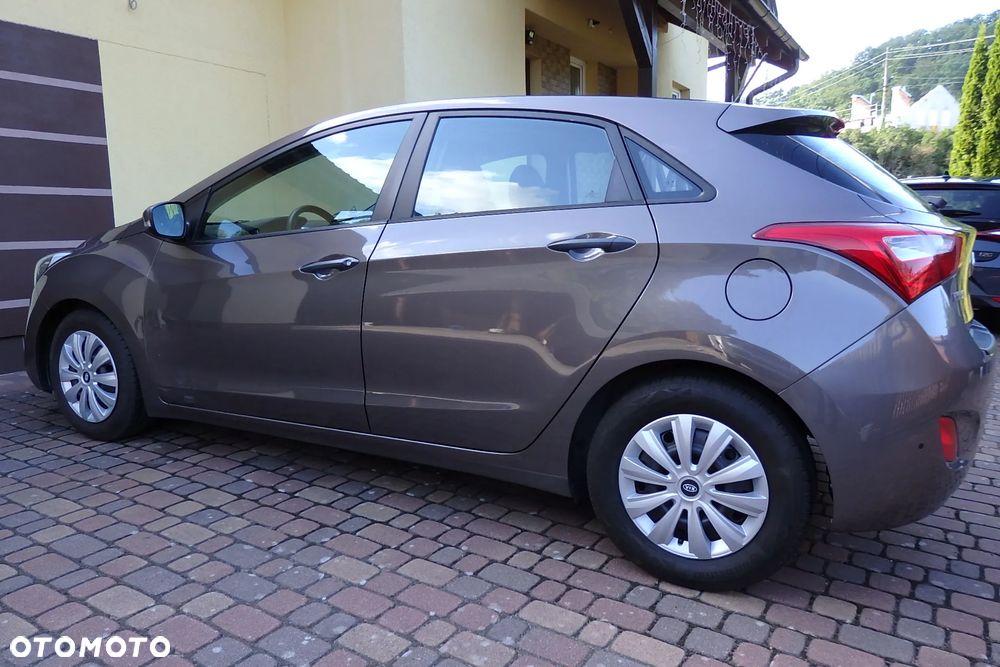 Hyundai i30 1.4 Premium - 29