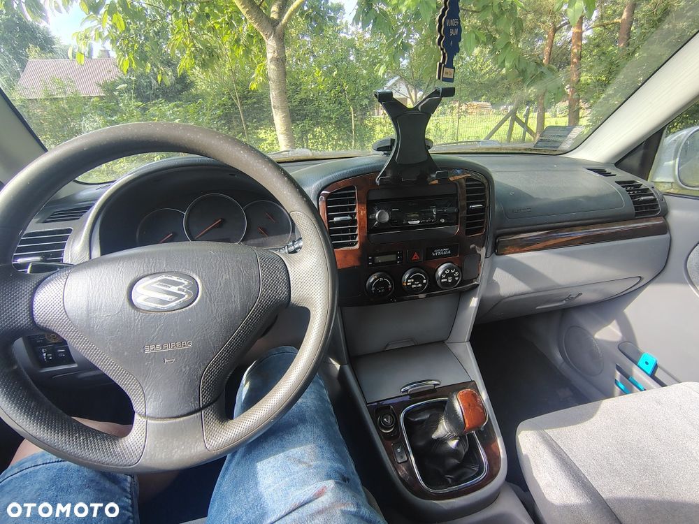 Suzuki Grand Vitara - 4