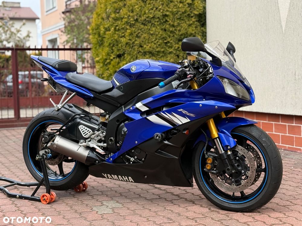 Yamaha R6 - 14