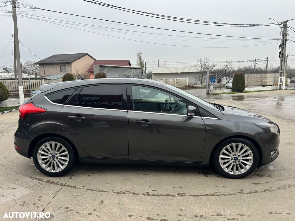 Ford Focus 1.6 TDCI DPF Trend - 3