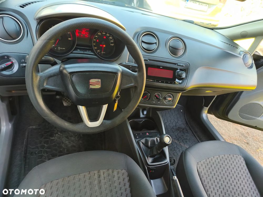 Seat Ibiza 1.4 16V Passion - 11