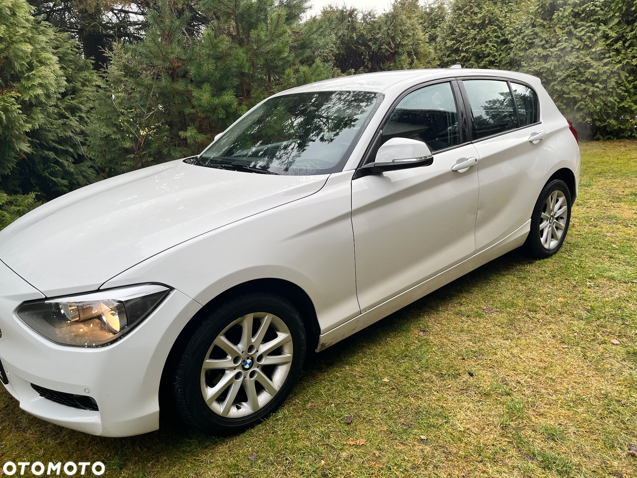 BMW Seria 1 114i - 4