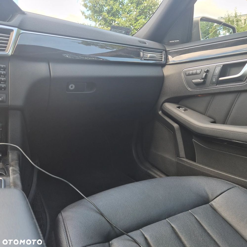 Mercedes-Benz Klasa E 350 4-Matic BlueEff Avantgarde - 22