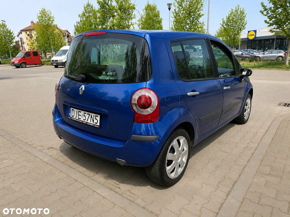 Renault Modus 1.6 Luxe Expression - 10