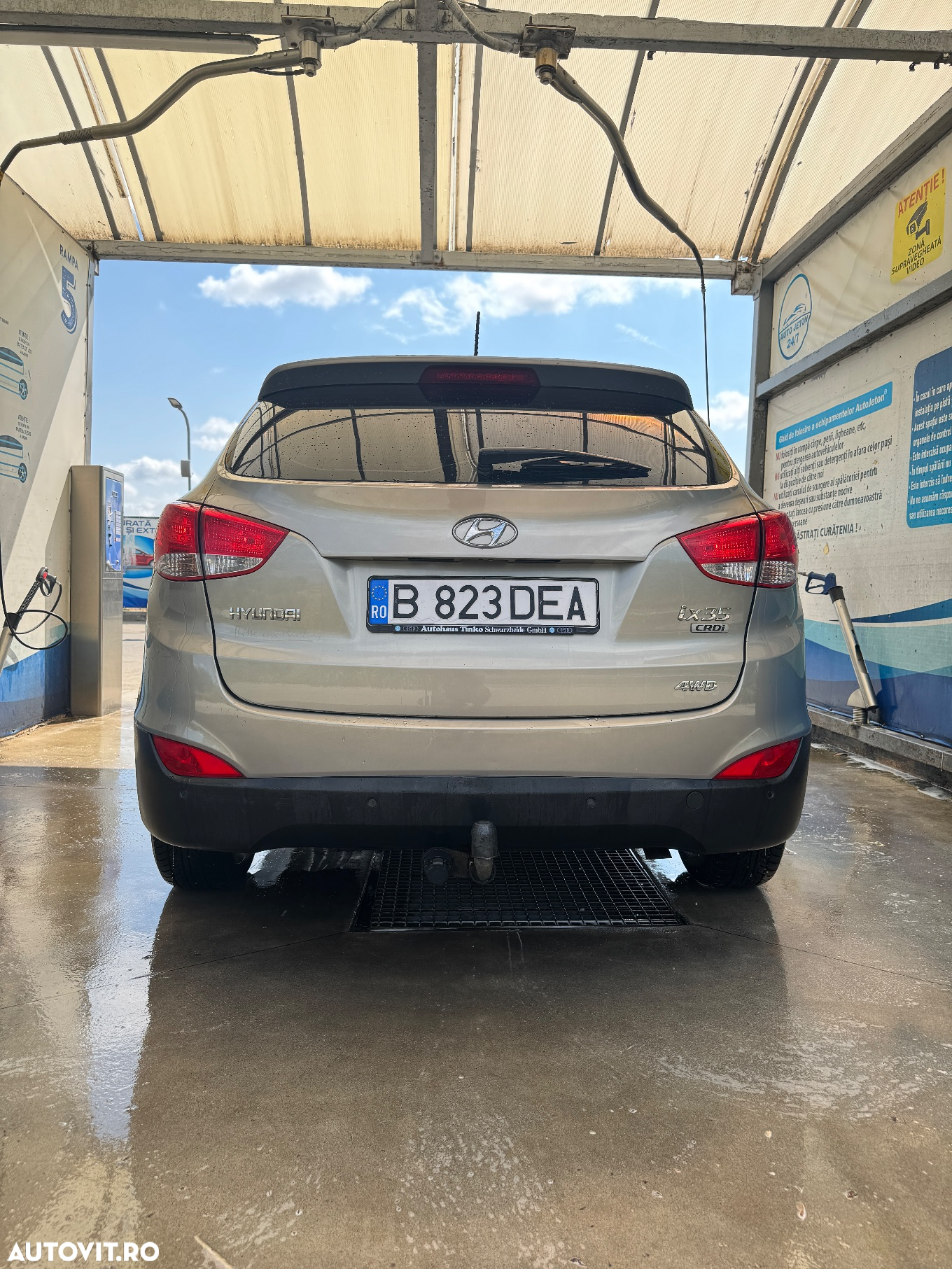 Hyundai ix35 2.0 CRDI 4WD Comfort - 5