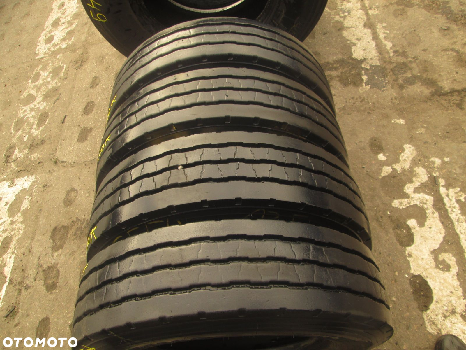 Opony ciężarowe 215/75R17.5 Hankook TH10. Opony ciężarowe - 6