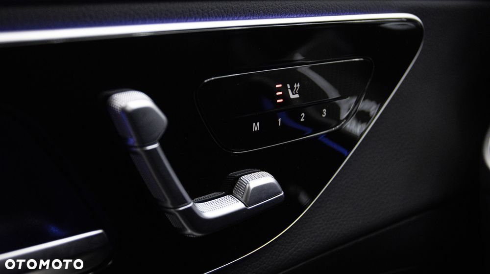 Mercedes-Benz GLC 220 d mHEV 4-Matic AMG Line - 24