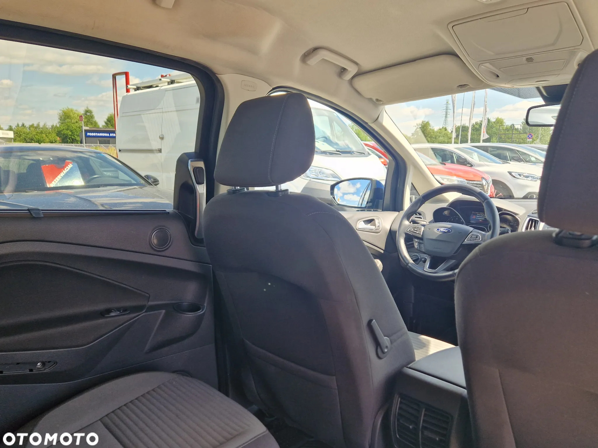 Ford Grand C-MAX - 27
