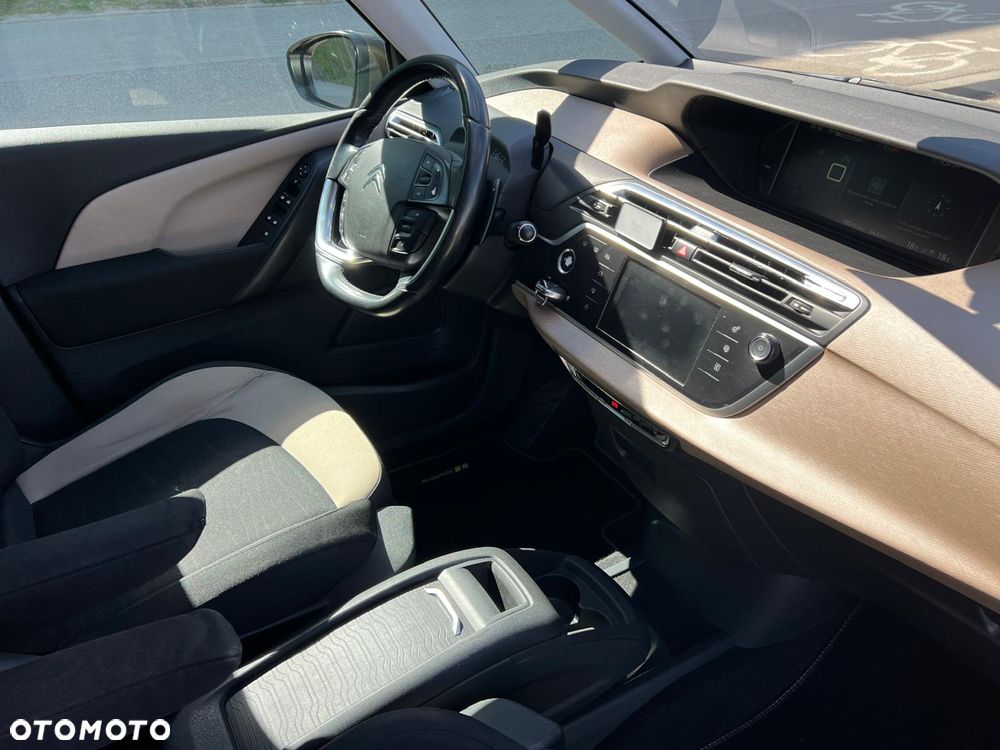 Citroën C4 Grand Picasso - 27