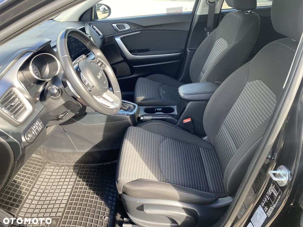 Kia XCeed - 9