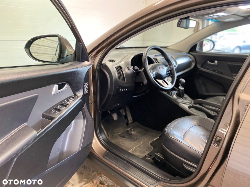 Kia Sportage 2.0 CRDI XL - 6