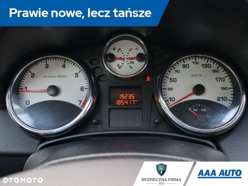 Peugeot 207 - 12