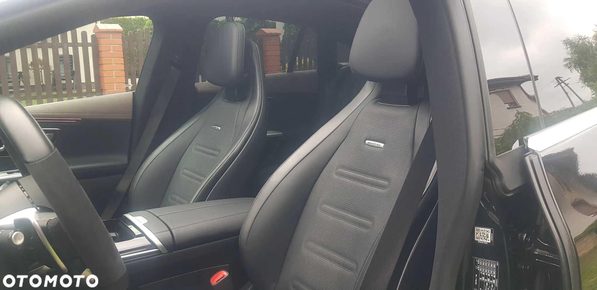 Mercedes-Benz EQE AMG 43 4Matic - 28