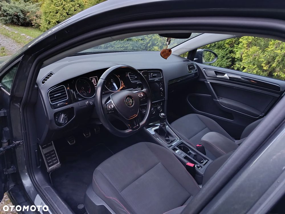 Volkswagen Golf 1.6 TDI (BlueMotion Technology) Comfortline - 13