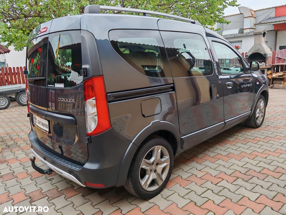 Dacia Dokker TCe 130 GPF Stepway Plus - 4