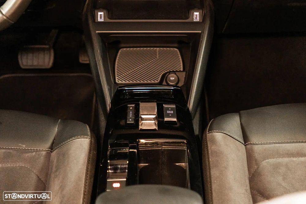 Citroën e-C4 50 kWh E-Series Collection - 29