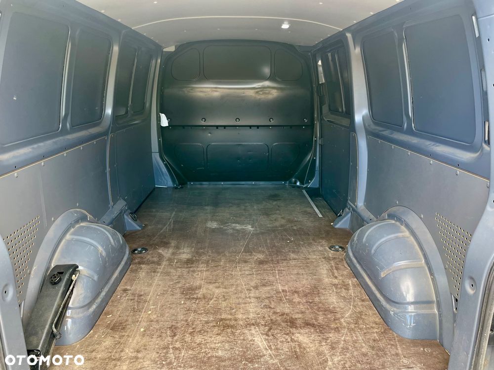 Volkswagen Transporter Kombi L2H1 - 7