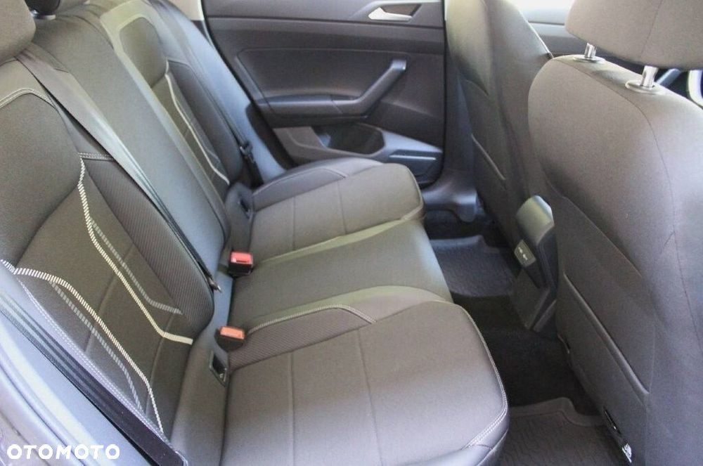 Volkswagen Taigo 1.5 TSI ACT Style DSG - 16