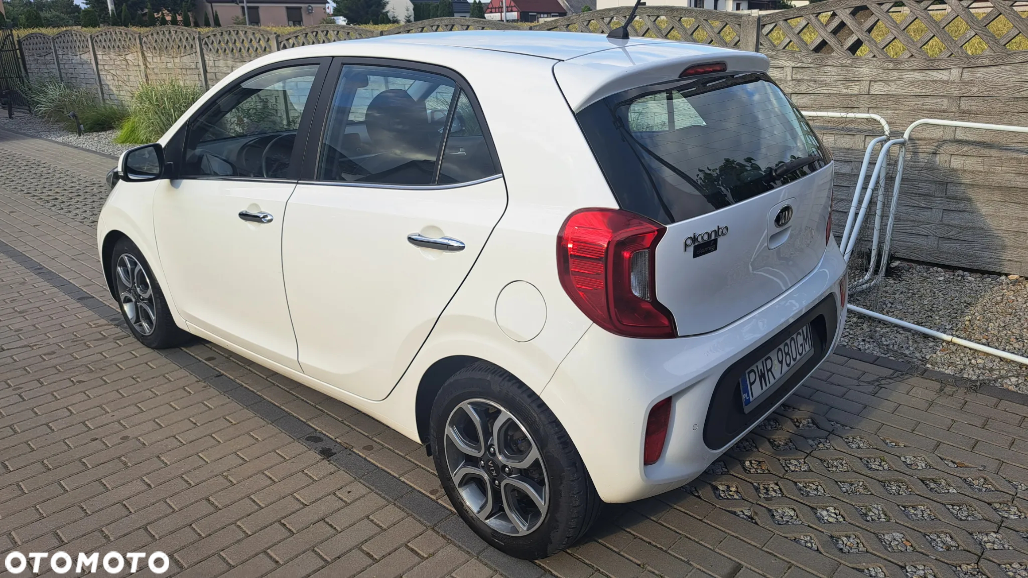 Kia Picanto - 3