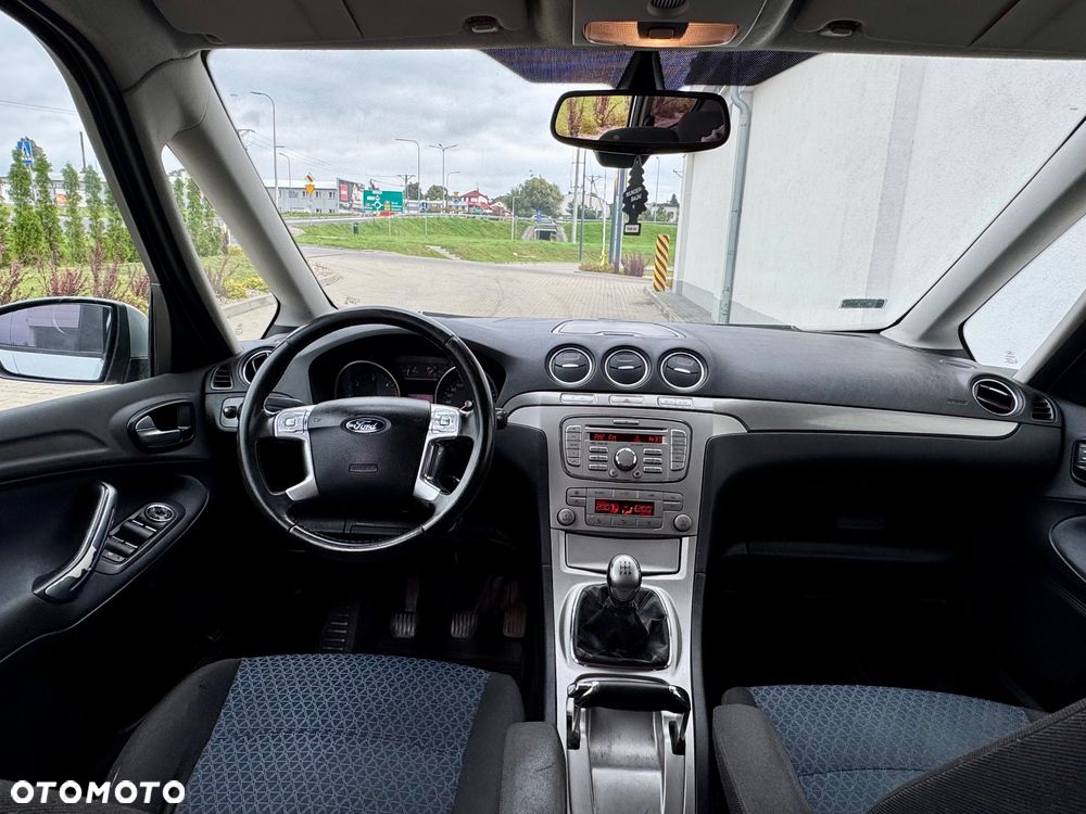 Ford Galaxy 1.8 TDCi Ghia - 21
