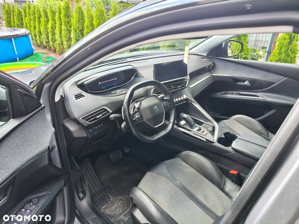 Peugeot 5008 1.5 BlueHDi Allure Pack S&S EAT8 - 11