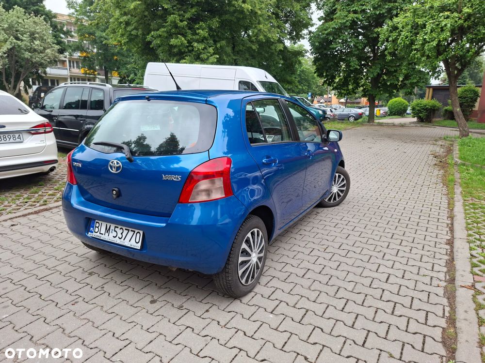 Toyota Yaris 1.3 VVT-i Multi Mode Sol - 5