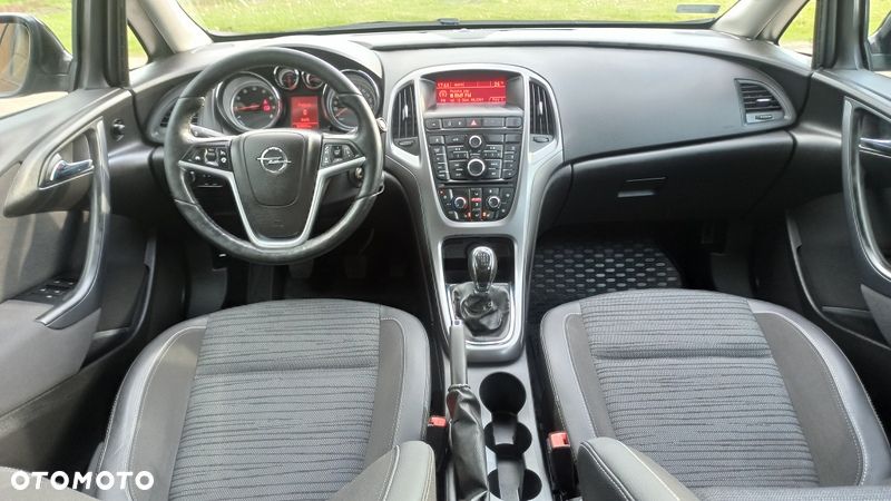 Opel Astra 1.4 T Active EU6 - 5