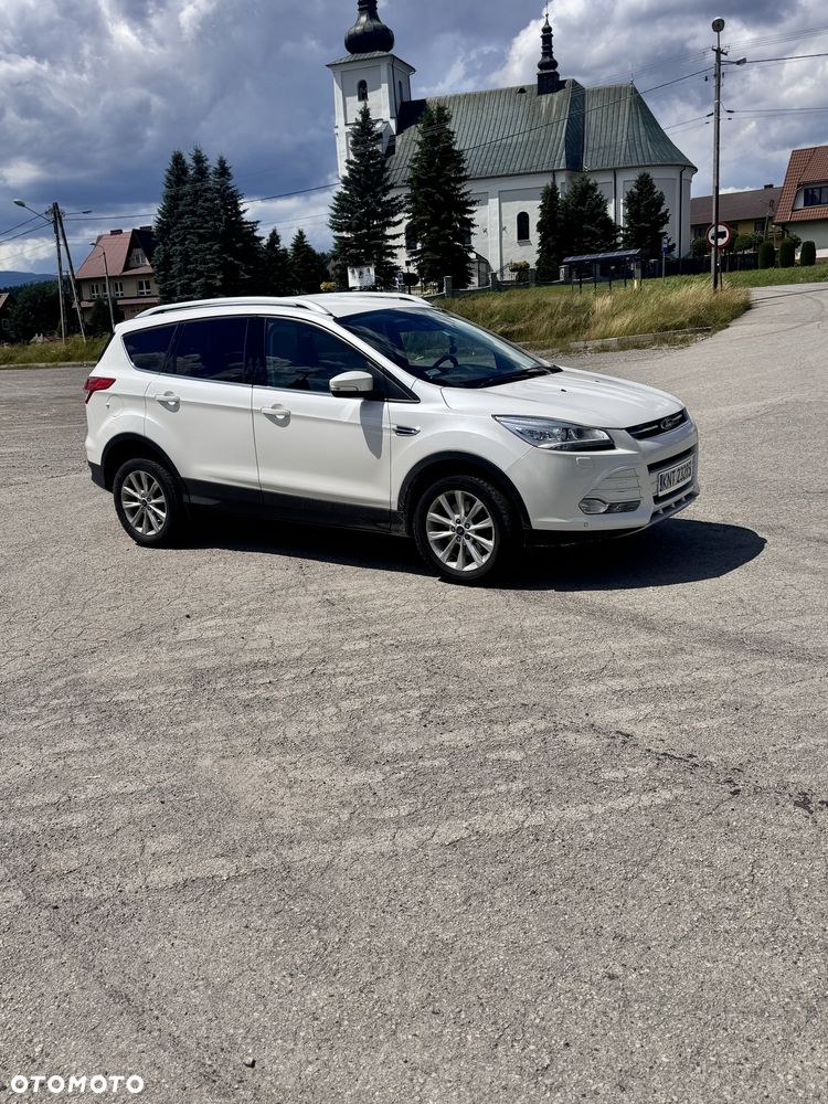 Ford Kuga - 1