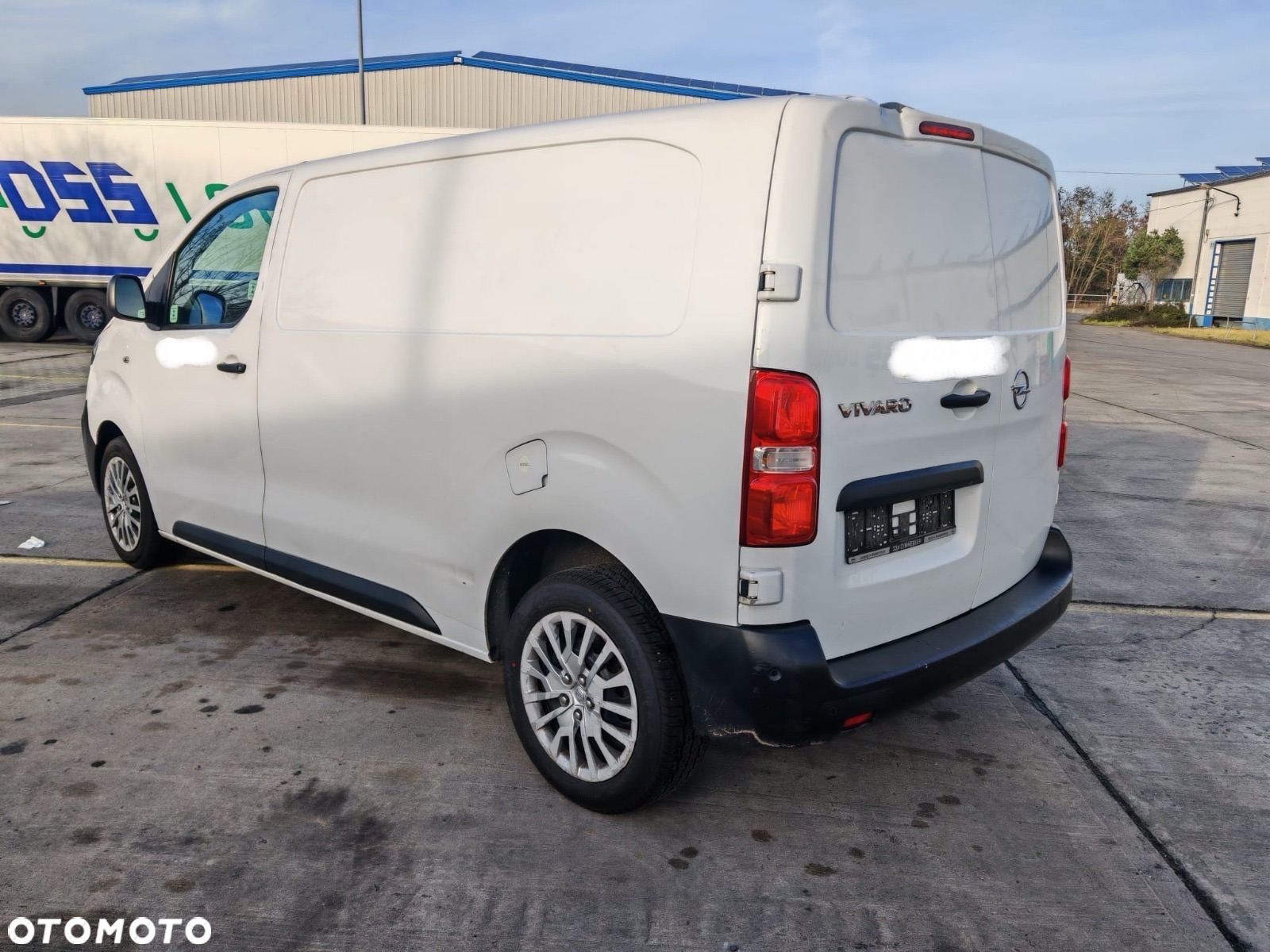 Opel Vivaro - 16