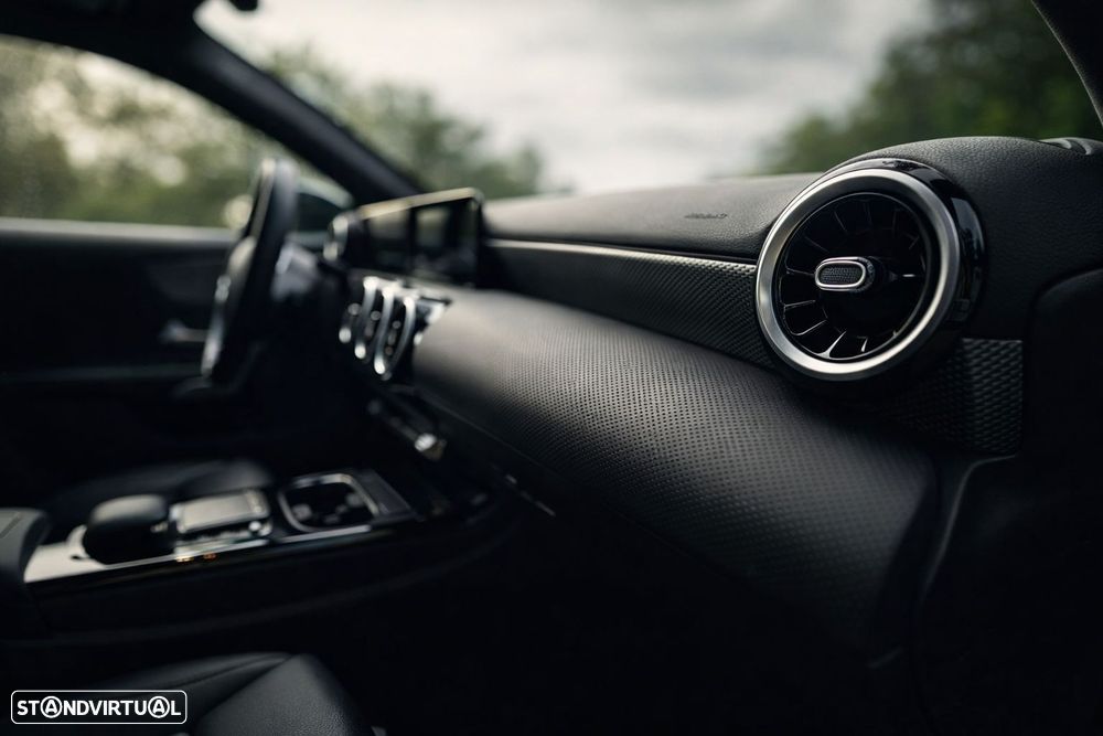 Mercedes-Benz A 250 e 8G-DCT - 29