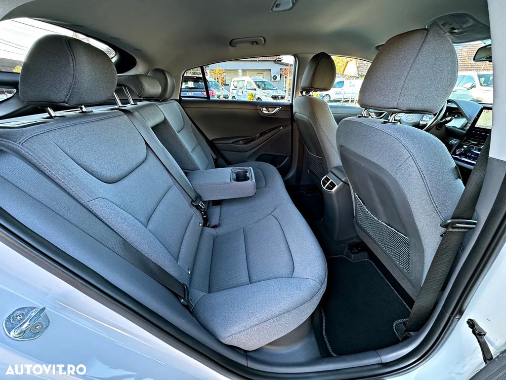 Hyundai IONIQ Plug-in-Hybrid 1.6 GDI Style - 7
