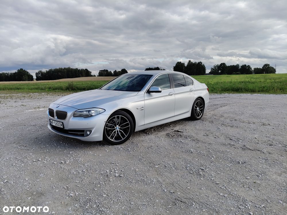 BMW Seria 5 530d xDrive - 1