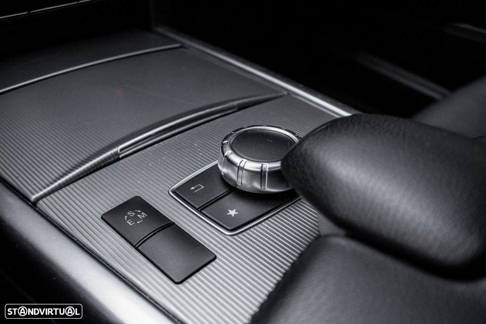Mercedes-Benz E 250 BlueTEC Avantgarde Auto. - 22