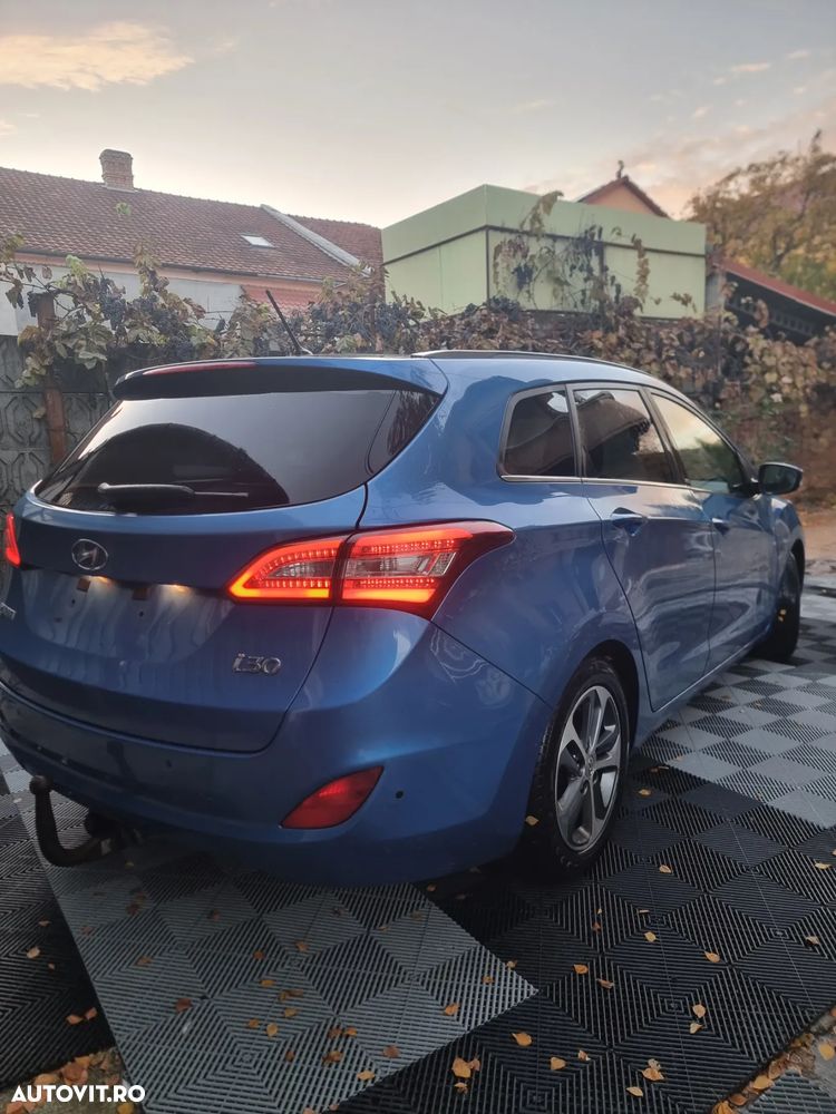 Hyundai i30 1.6 CRDI Comfort+ - 2