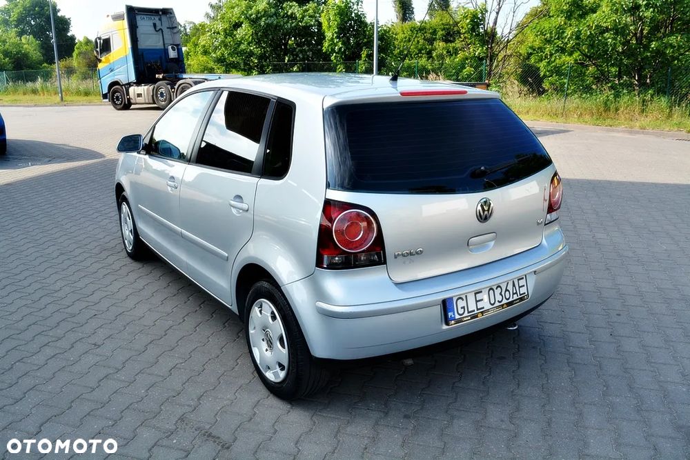 Volkswagen Polo 1.4 Comfortline - 16