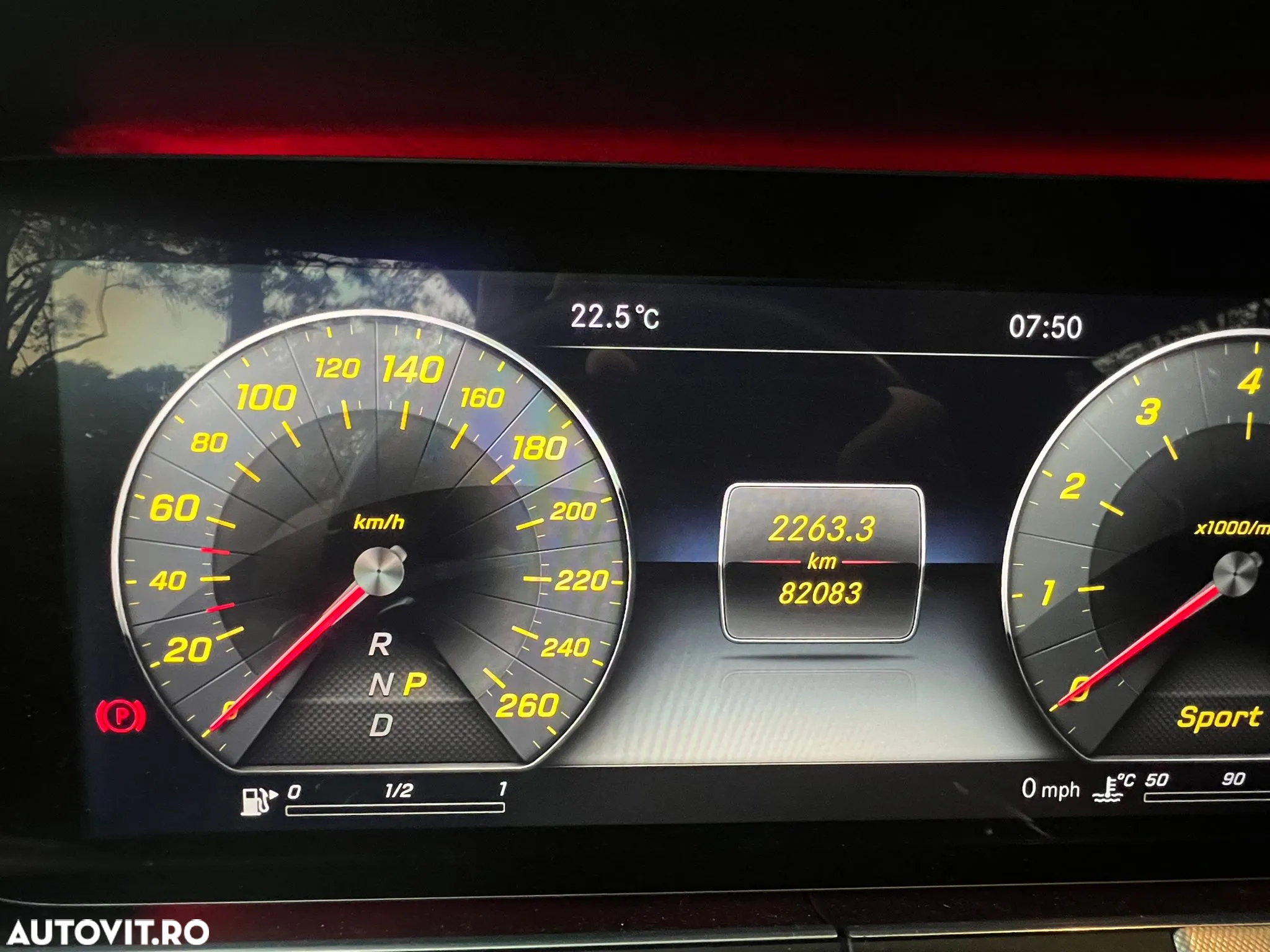 Mercedes-Benz E 300 Coupe 9G-TRONIC AMG Line - 10