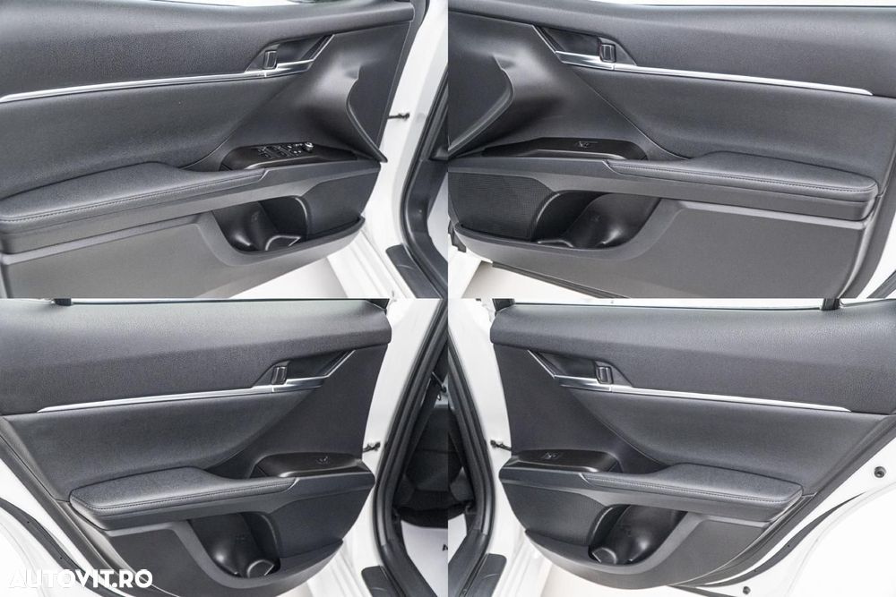 Toyota Camry Executive - 22