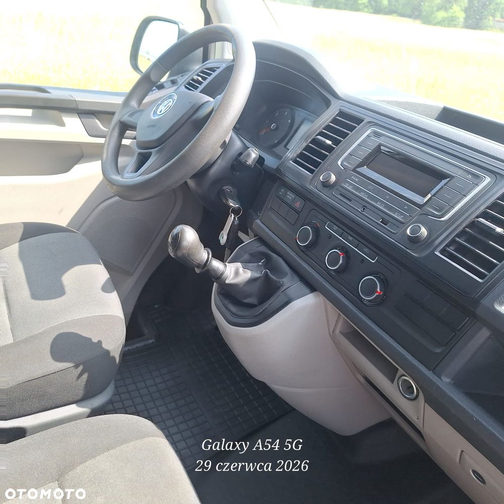 Volkswagen Transporter - 13