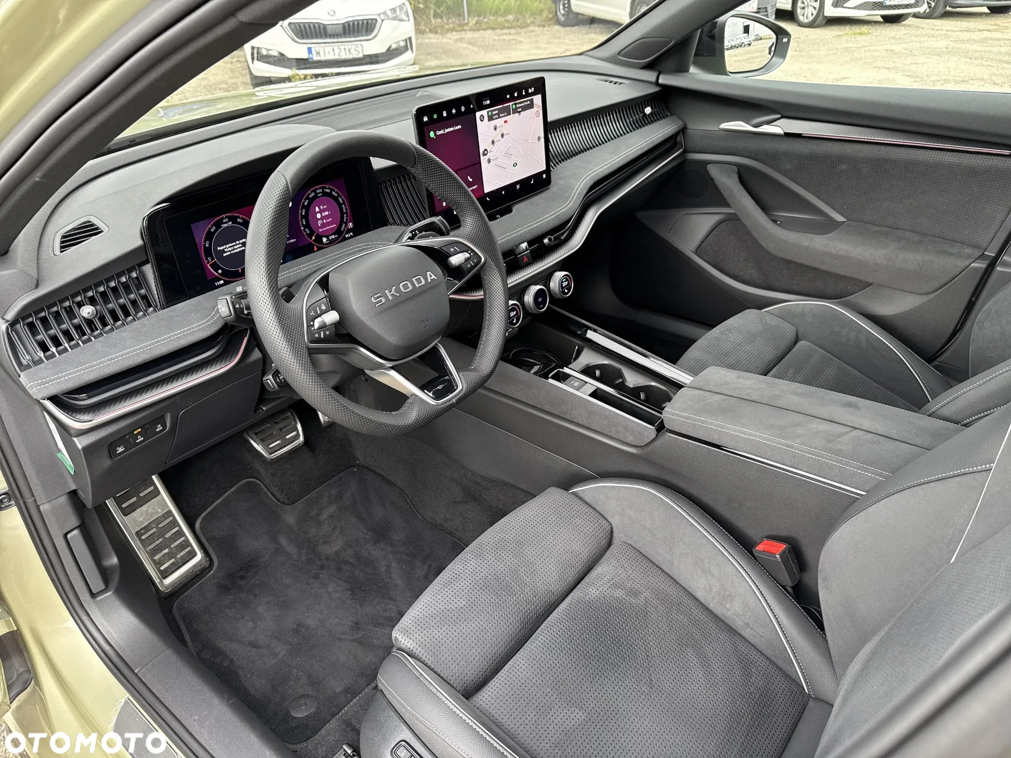 Skoda Superb 2.0 TSI Sportline DSG - 21