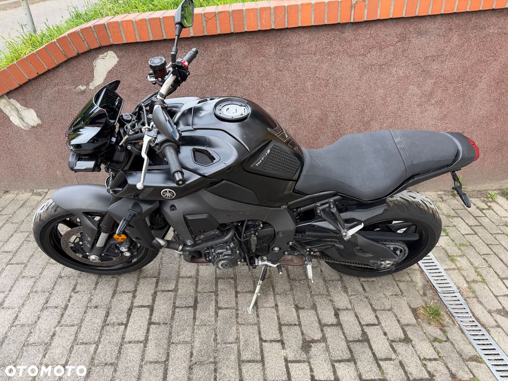 Yamaha MT - 5