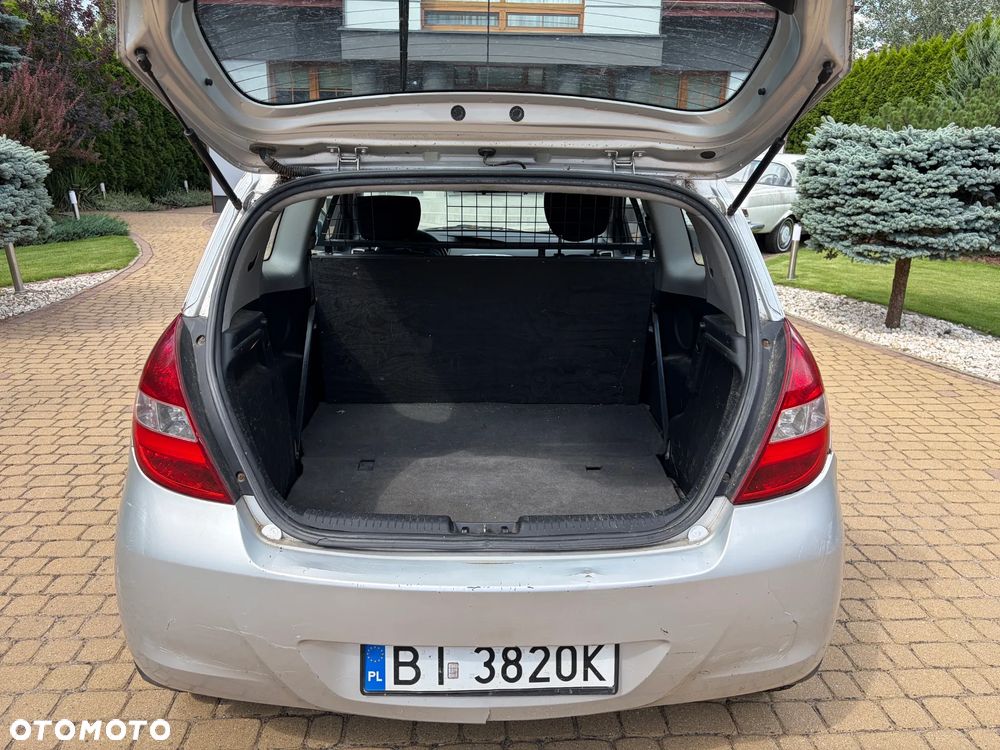 Hyundai i20 1.2 Classic - 10