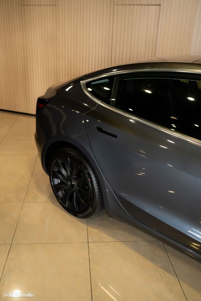 Tesla Model 3 Standard Range Plus RWD - 9