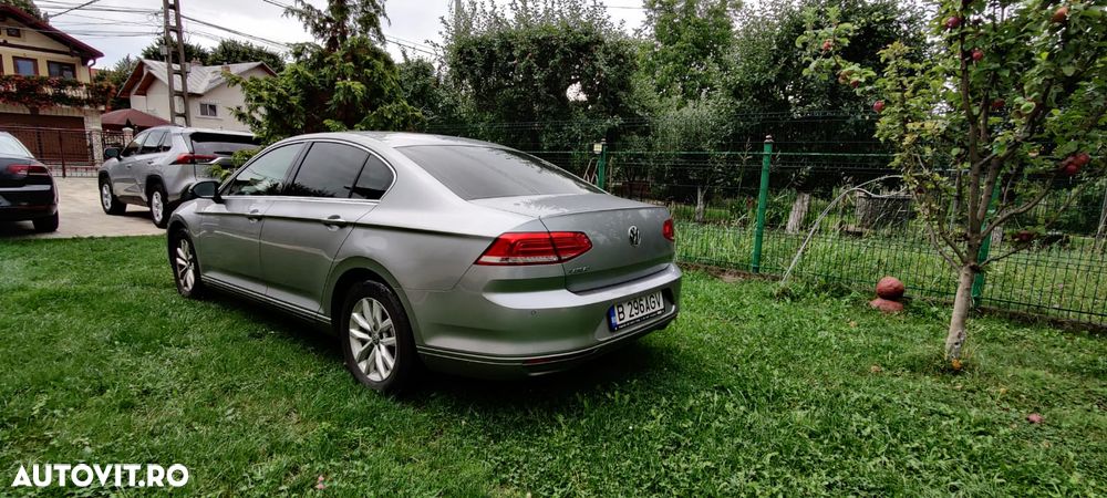 Volkswagen Passat 1.5 TSI ACT DSG Comfortline - 3