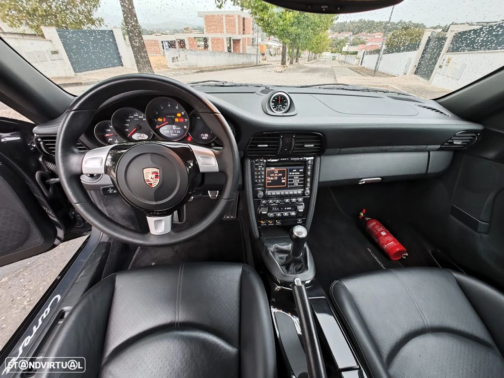 Porsche 911 (997) Carrera 4 S - 27