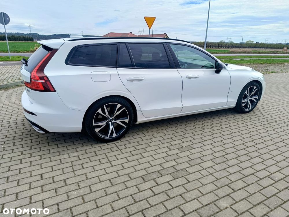 Volvo V60 T5 Geartronic R-Design - 7