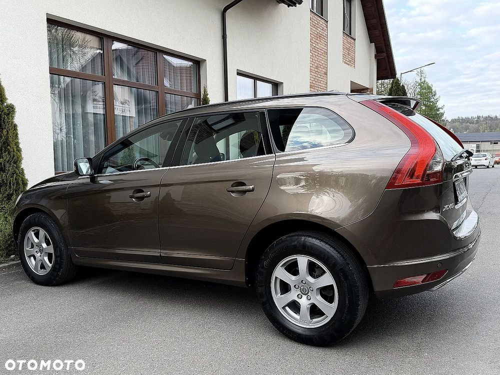 Volvo XC 60 D4 Drive-E Momentum - 18